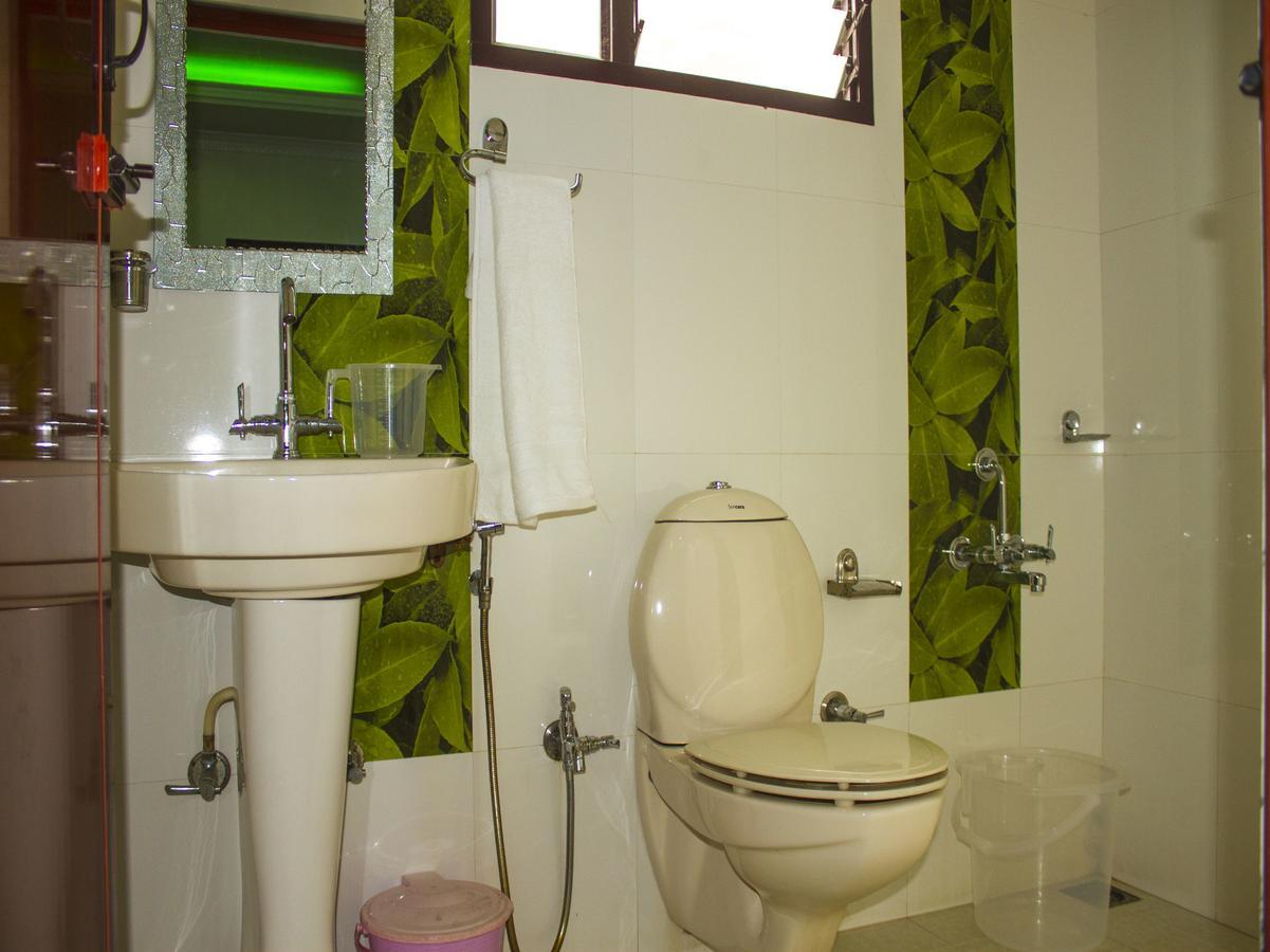Hotel Oyo 3217 Kurinji Residency à Ooty Extérieur photo