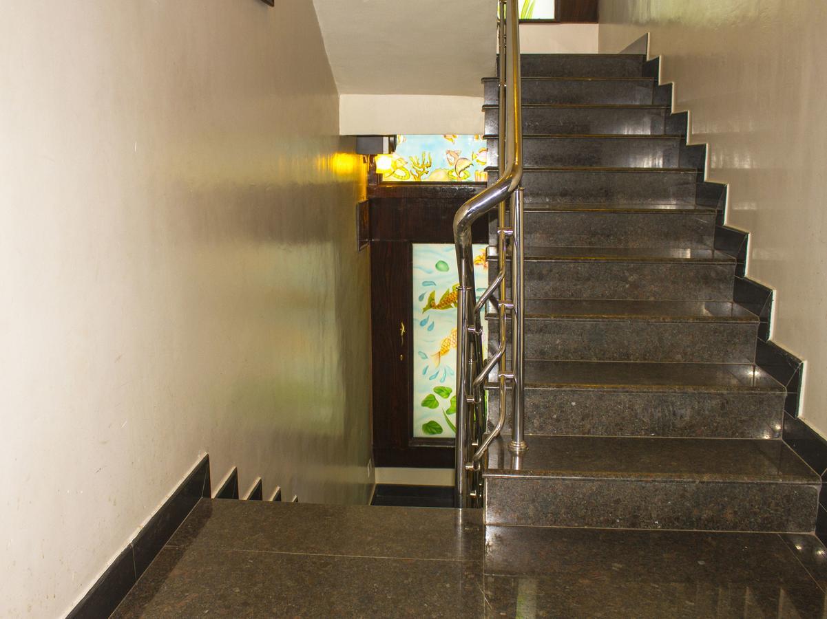 Hotel Oyo 3217 Kurinji Residency à Ooty Extérieur photo