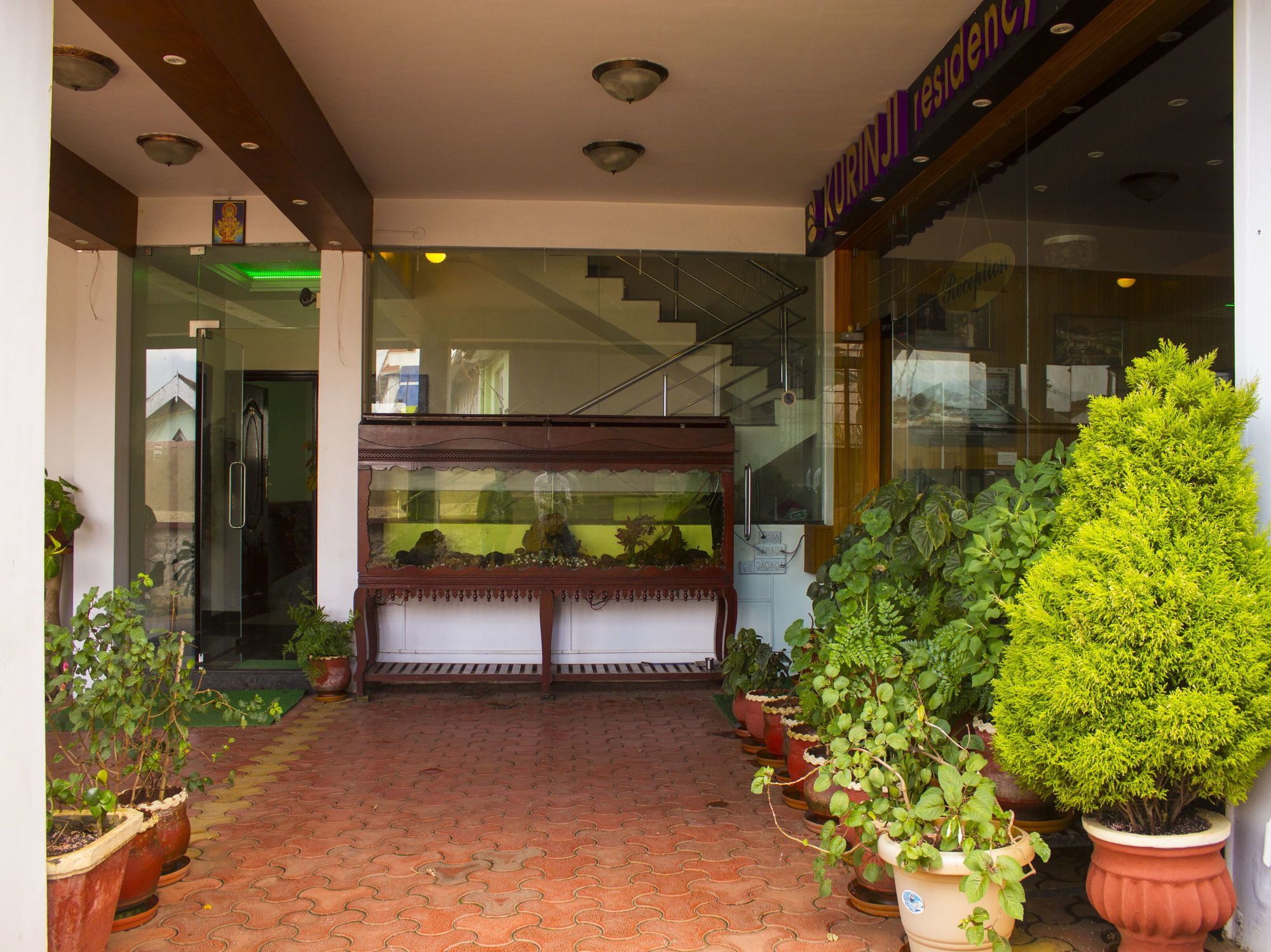 Hotel Oyo 3217 Kurinji Residency à Ooty Extérieur photo
