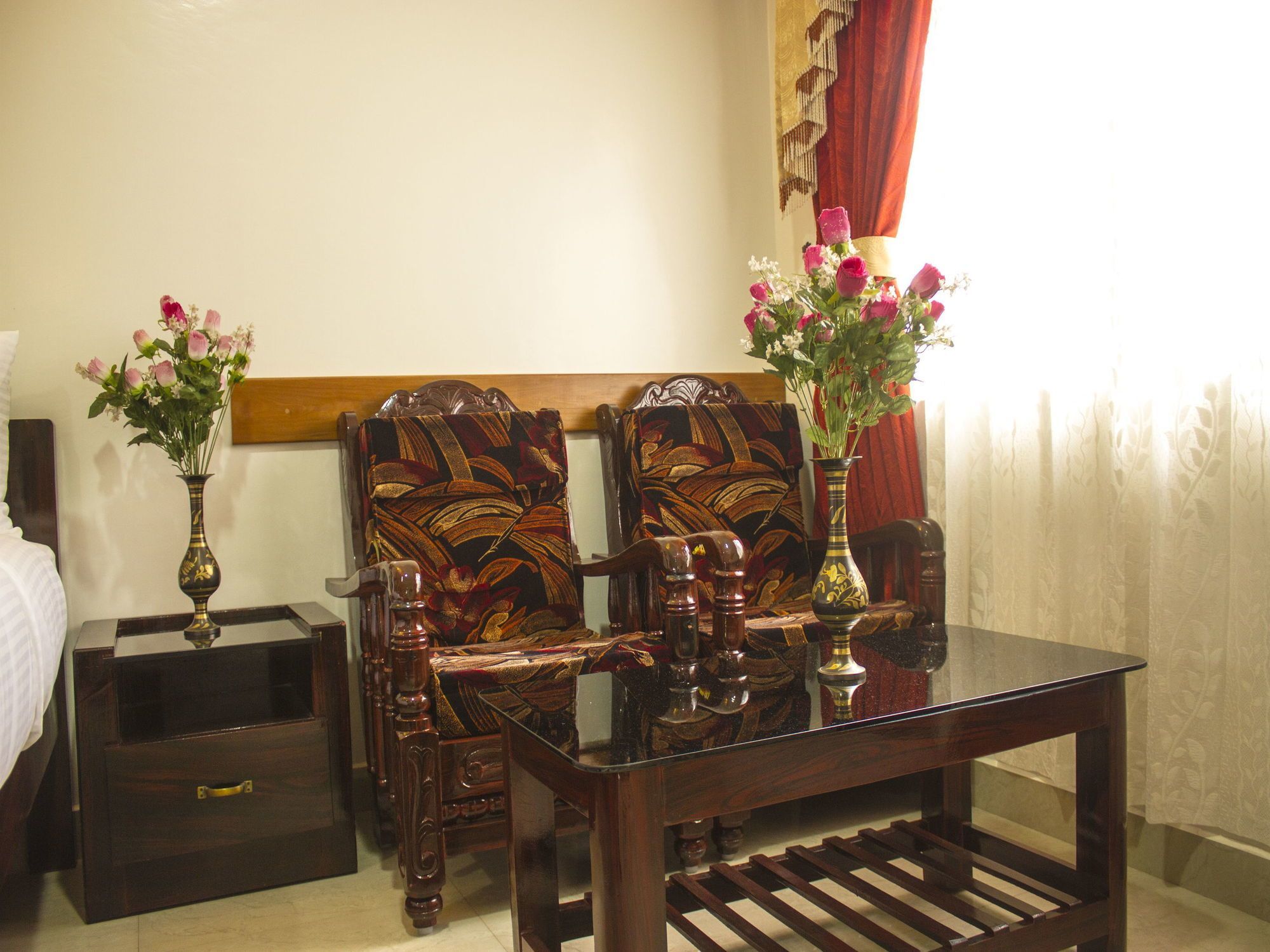 Hotel Oyo 3217 Kurinji Residency à Ooty Extérieur photo